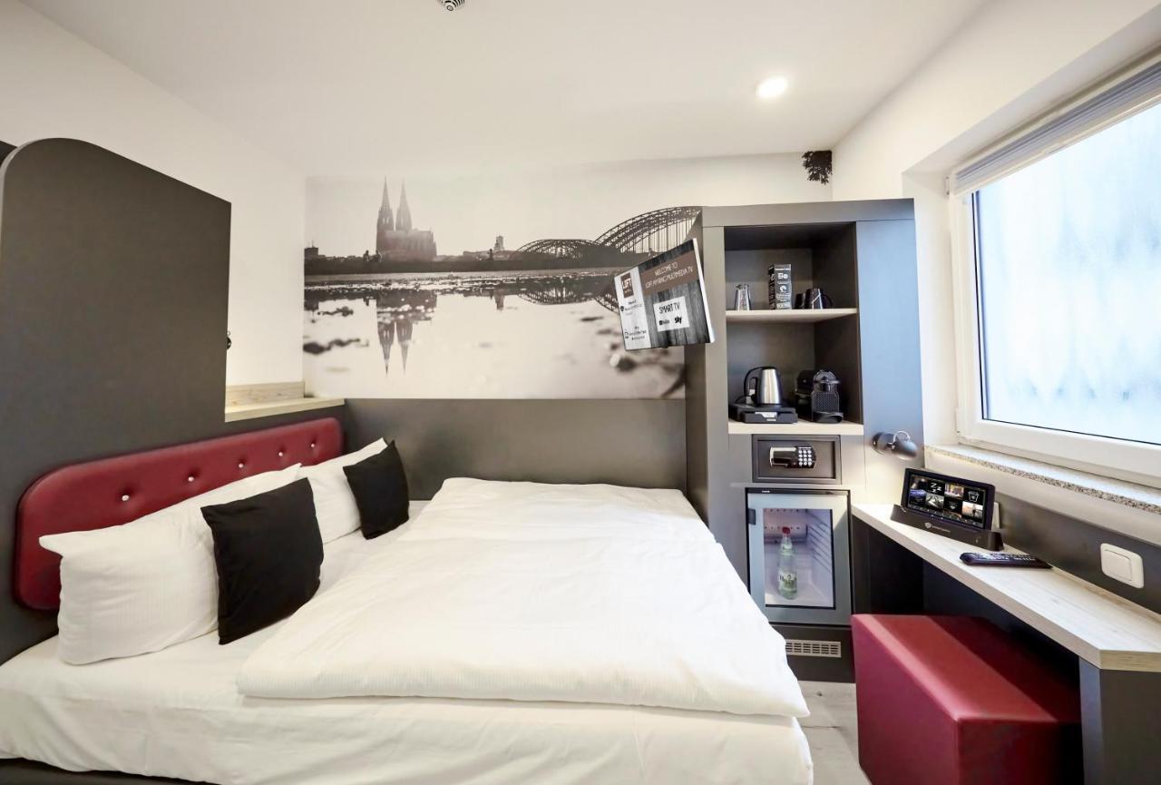 Smarty Cologne Dom Hotel - Boardinghouse - Kontaktloser Self Check-In Екстериор снимка