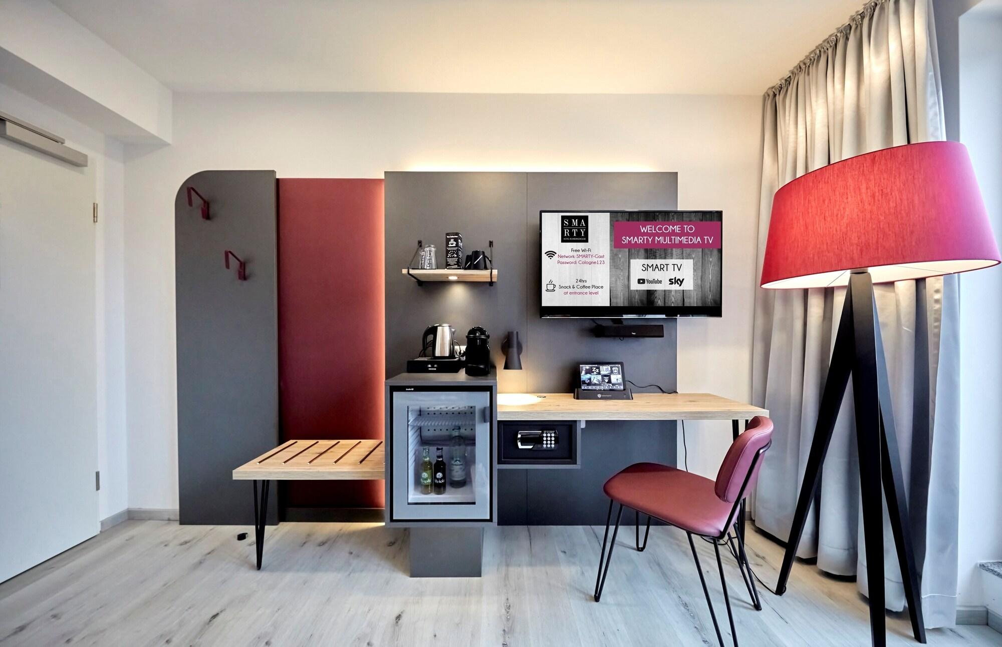 Smarty Cologne Dom Hotel - Boardinghouse - Kontaktloser Self Check-In Екстериор снимка